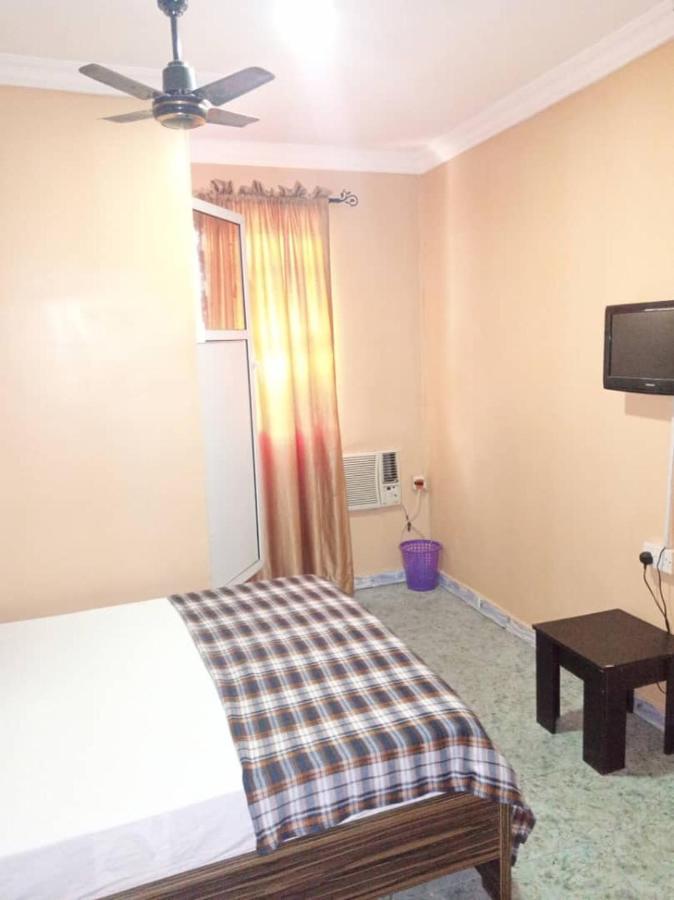 Legendary Inn & Lounge Bale Akiosi Zewnętrze zdjęcie